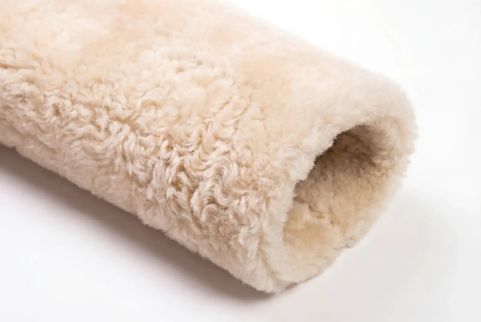 chamarra shearling crema